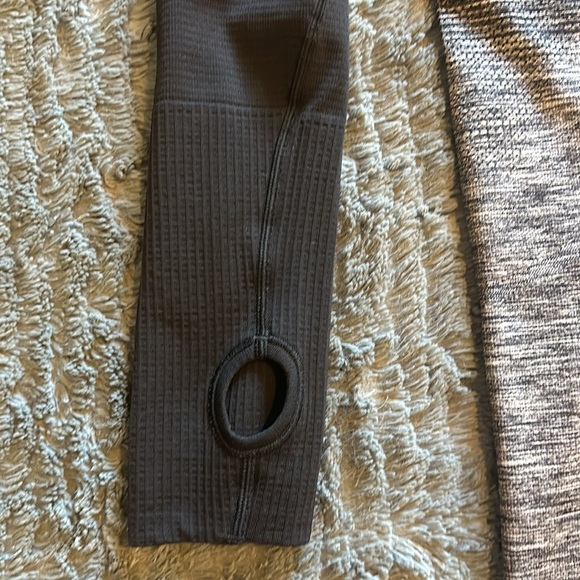 Lululemon Ombré Swiftly Long Sleeve - Picture 2 of 5